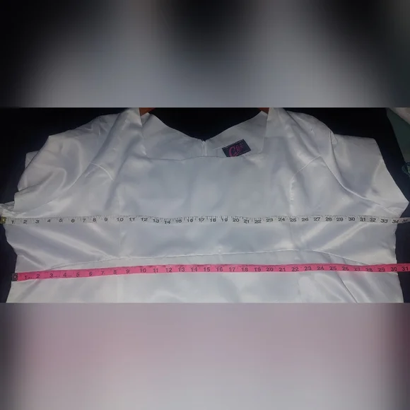 Calito White Wedding Dress - Picture 9 of 11